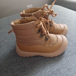 Cat & Jack Declan Zipper Zip Side Chukka boots Cognac sz 6 /